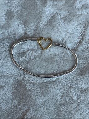 Pandora gold heart clasp snake bracelet